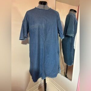 Who What Wear Denim-Look Frayed Shift Dress in Blue